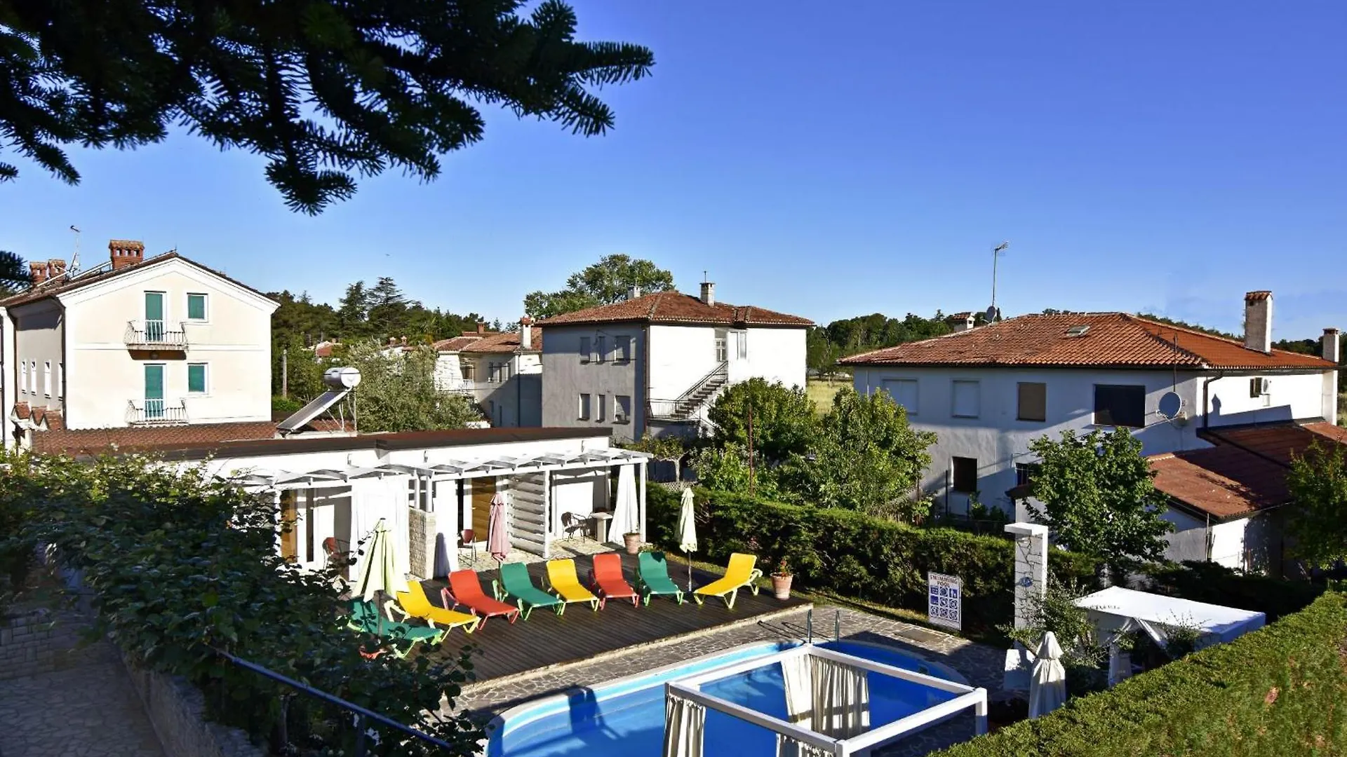 Apartment Nika 5 In Der Residenz Mit Pool Und Whirlpool In Strandnaehe Умаг 0*,  Хорватия
